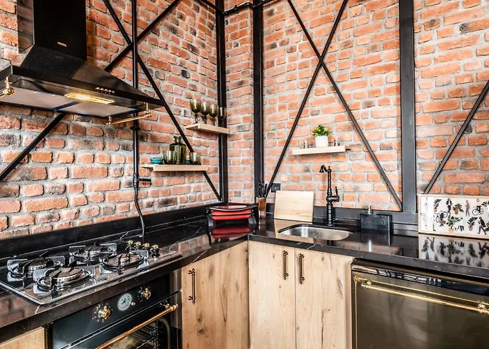 Flat With Galata Tower View Near Sishane Metro * Istambul